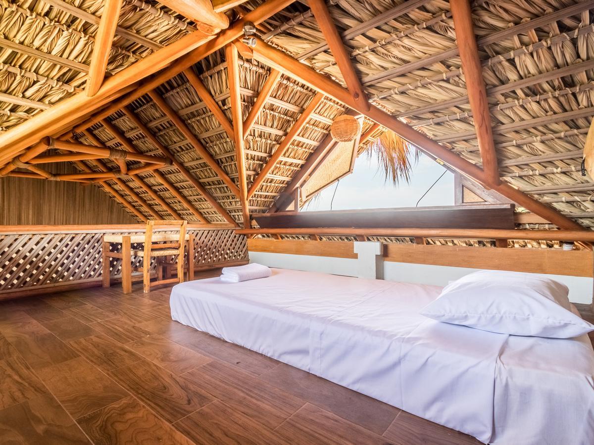 Experiencia Surf Camp Hostel Brisas de Zicatela ภายนอก รูปภาพ