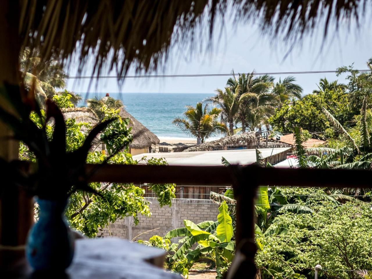 Experiencia Surf Camp Hostel Brisas de Zicatela ภายนอก รูปภาพ