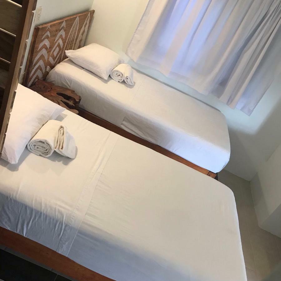 Experiencia Surf Camp Hostel Brisas de Zicatela ภายนอก รูปภาพ