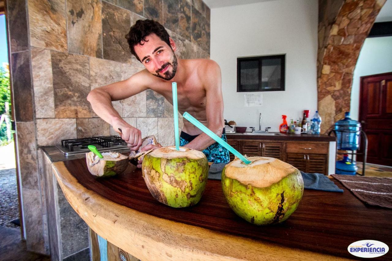 Experiencia Surf Camp Hostel Brisas de Zicatela ภายนอก รูปภาพ