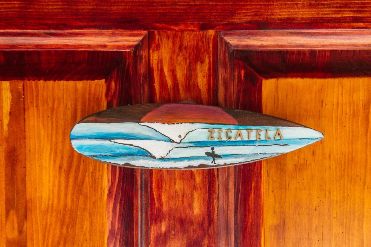 Experiencia Surf Camp Hostel Brisas de Zicatela ภายนอก รูปภาพ